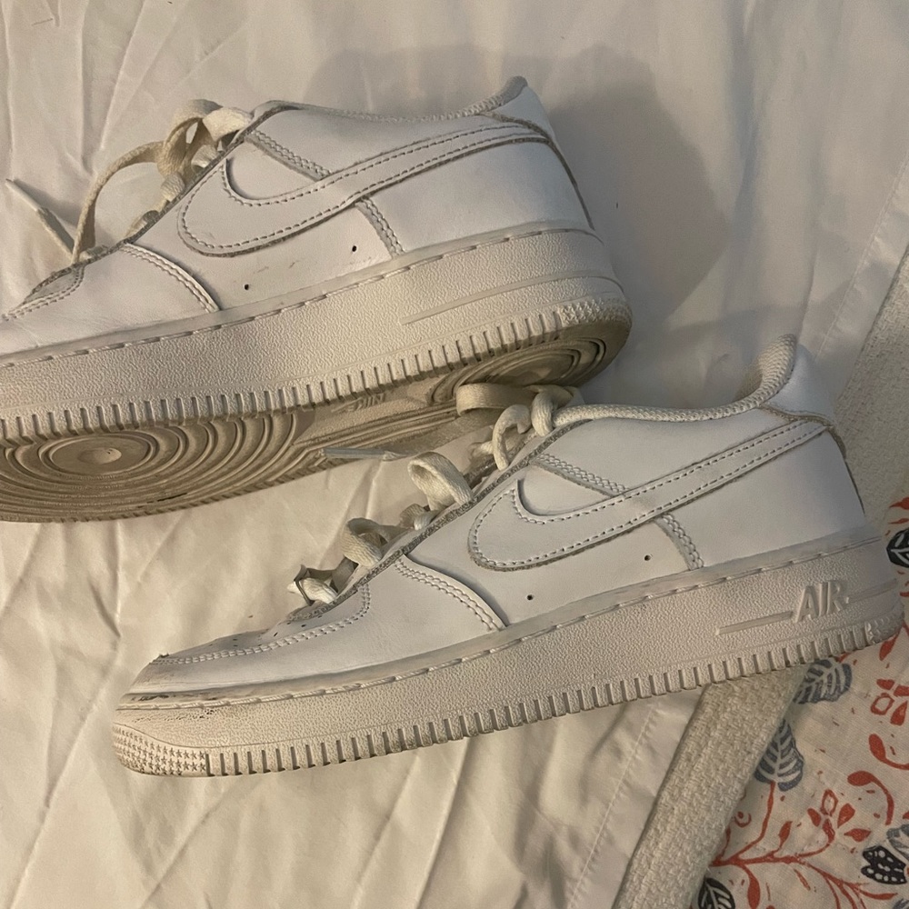 Nike Air Force 1 Low Triple White Lace Up Sneakers Shoes